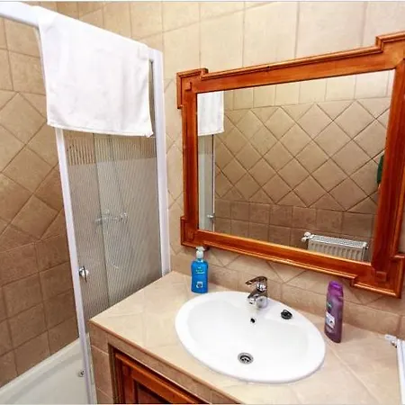 Pensjonat Kekparkany Vendeghaz